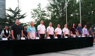 共聚母校情，同铸青春梦——大连青年校友会成立2周年庆典盛大举行，300余名校友欢聚一堂，畅谈鑫庆余华章